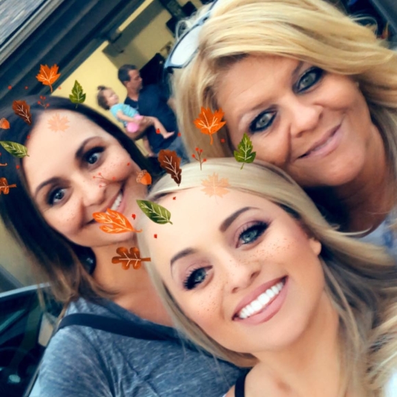 Meet your Posher, Amy - Picture 1 of 1